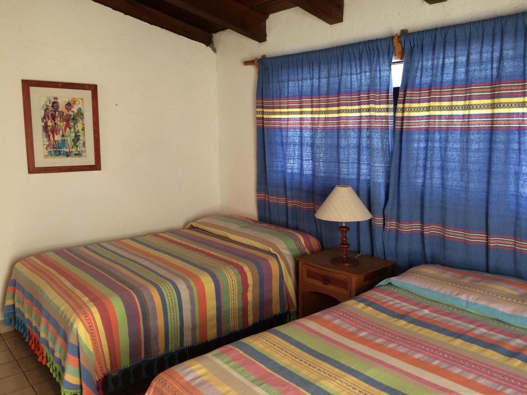 Hotel Mayflower Puerto Escondido  Dış mekan fotoğraf