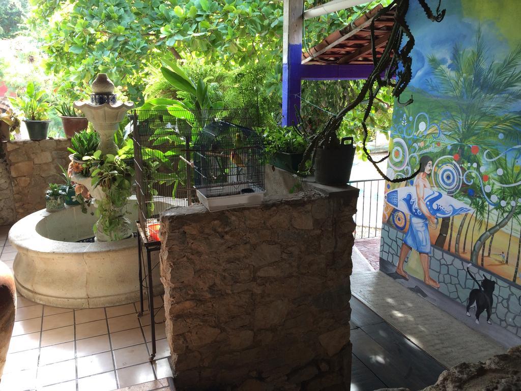 Hotel Mayflower Puerto Escondido  Dış mekan fotoğraf