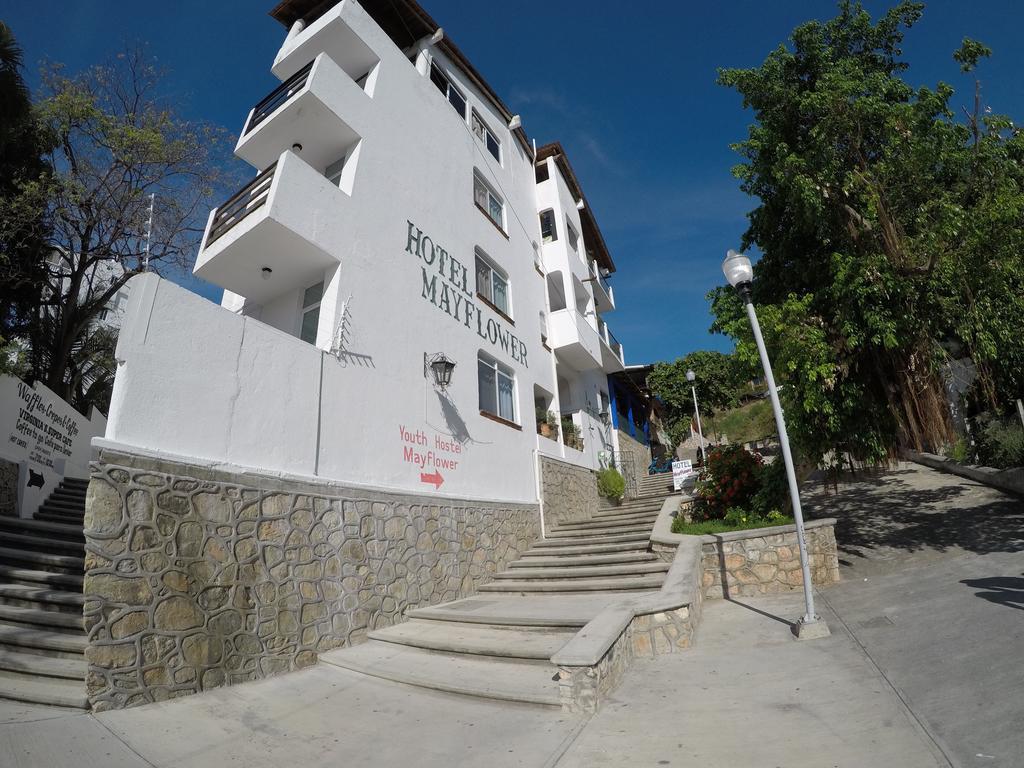Hotel Mayflower Puerto Escondido  Dış mekan fotoğraf