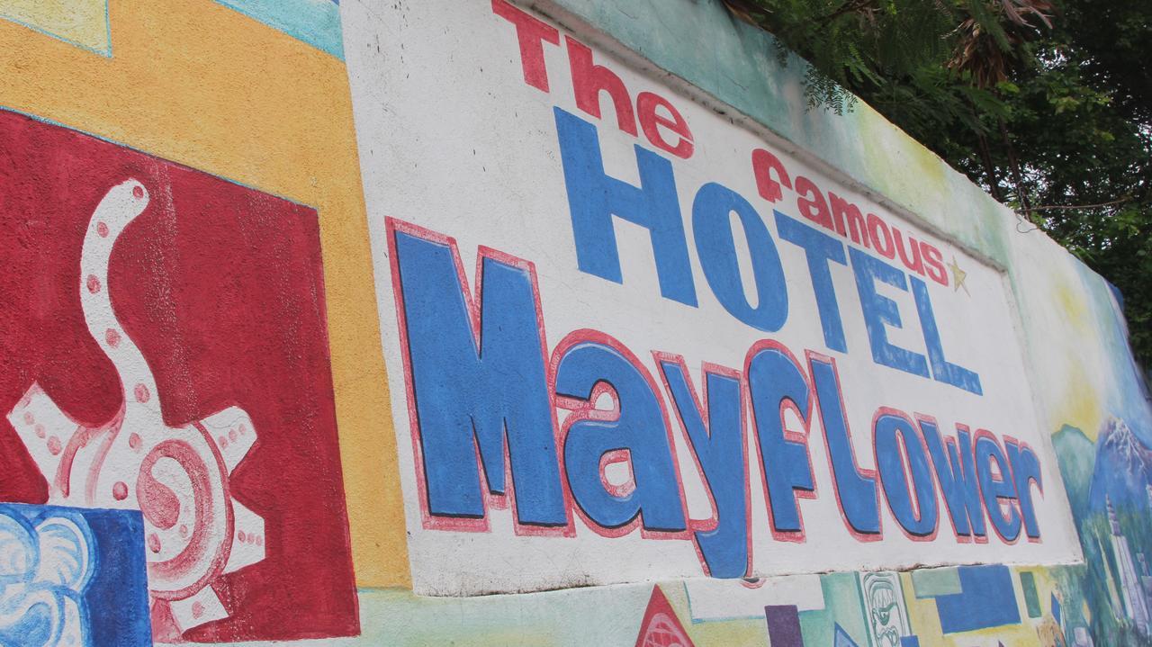 Hotel Mayflower Puerto Escondido  Dış mekan fotoğraf