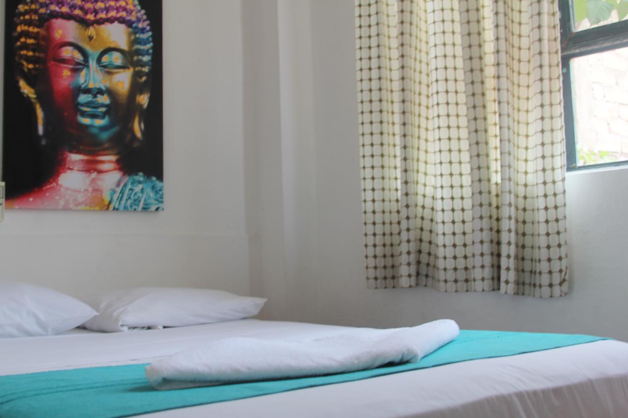 Hotel Mayflower Puerto Escondido  Oda fotoğraf