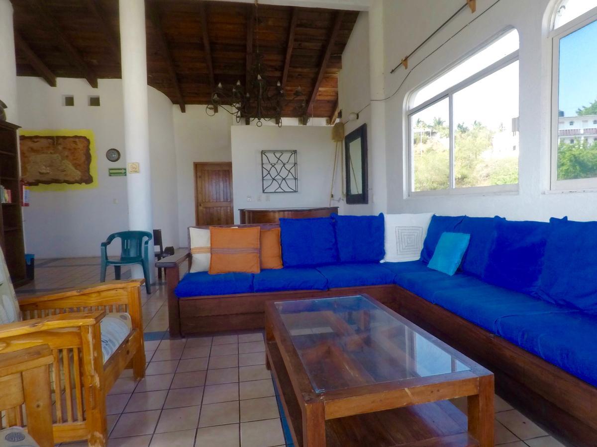 Hotel Mayflower Puerto Escondido  Dış mekan fotoğraf
