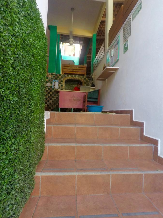 Hotel Mayflower Puerto Escondido  Dış mekan fotoğraf